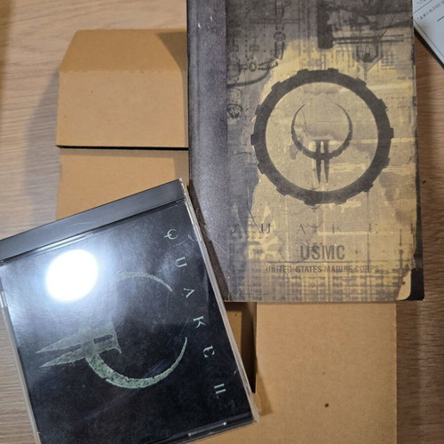 Quake II PC Asian Pacific version used, big box