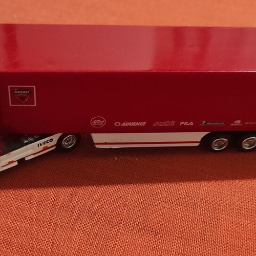 Iveco toy truck miniature like new, plastic