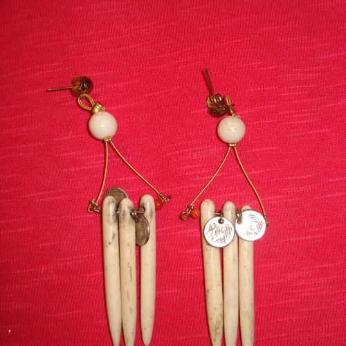 Vintage unique earrings used