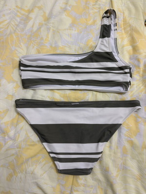Γυναικείο μαγιό Abercrombie and Fitch σαν καινούργιο, άσπρο, Small