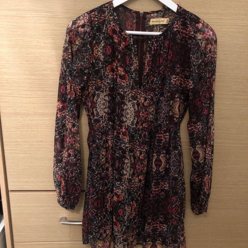 Abercrombie & Fitch dress XS like new with v-neck