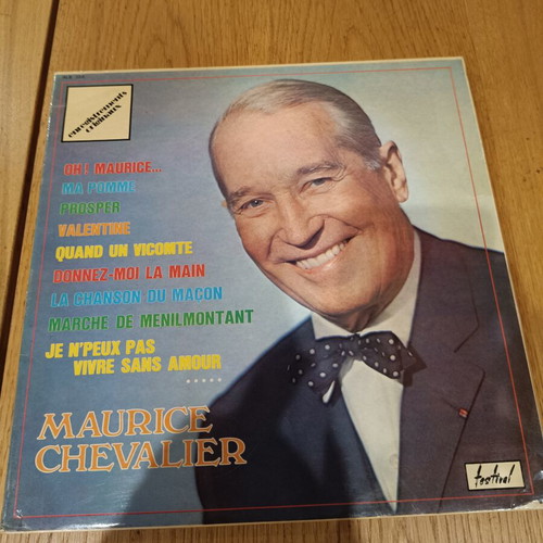 Maurice Chevalier 60 ans de chansons vinyl record like new
