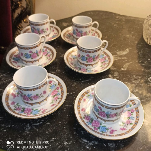 Porcelain coffee cups from China like new, vintage