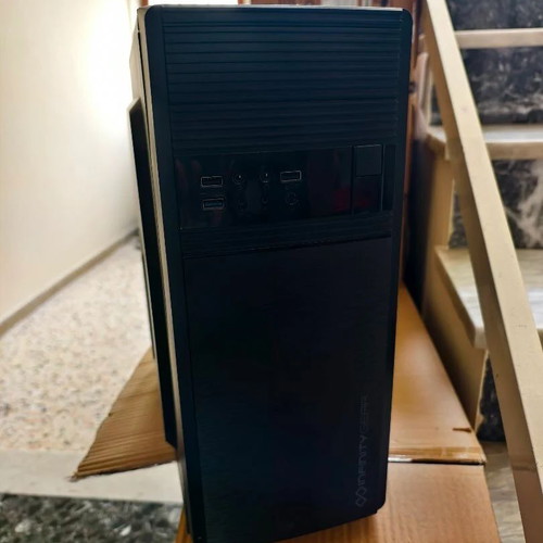 Desktop tower i3 9100f like new, 8GB RAM, 240GB SSD, 500GB HDD, GeForce 710