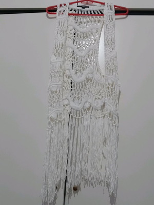 Tally Weijl vest beige knitted macrame 100% acrylic like new