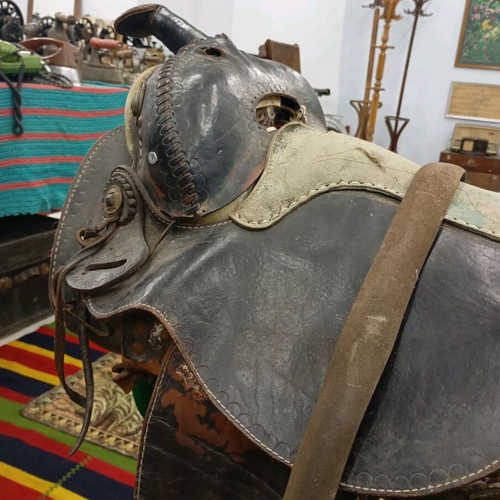 Leather old horse saddle used in very good condition