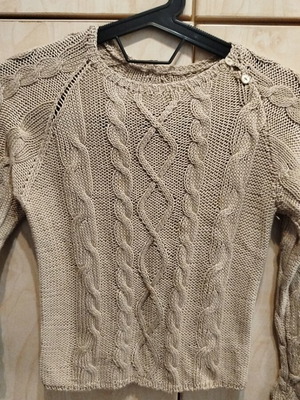 Handmade knitted sweater like new for girls 6-8 years beige
