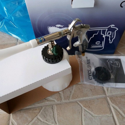 Tornador cleaning gun new with air pressure