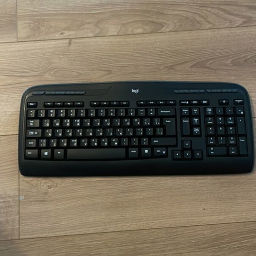 Logitech K360 wireless keyboard used, Greek/English layout
