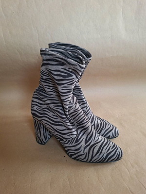Animal print sock boots used, grey, 9.5 cm heel