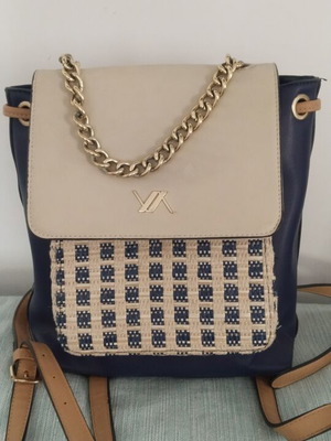 Verde Altuino Backpack like new, beige and blue, large capacity