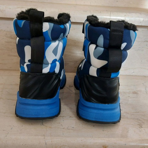Waterproof boots new, size 36, black and blue