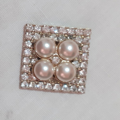 Swarovski button with pearls new