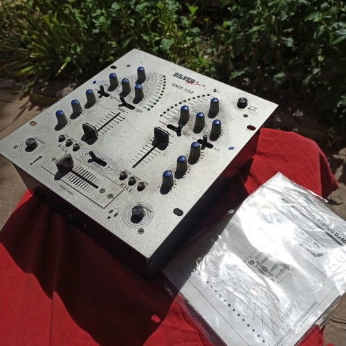 2-Channel Audio Mixer used DJM-201