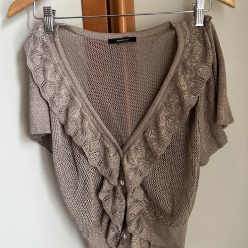 Mango cardigan top unworn, size small, gold