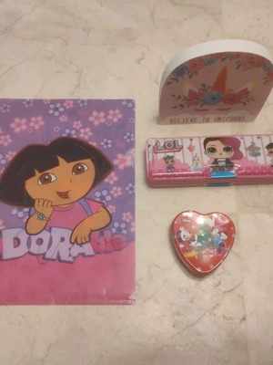 Σετ σχολικά και διακοσμητικά είδη Dora, L.O.L. Surprise, Disney σαν καινούργιο