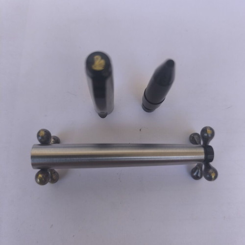 Pelikan Celebry pen stainless steel, like new, needs ink refill