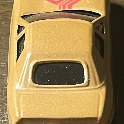 Electronic Compact collectible gold racing car like new