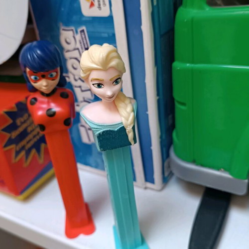 Pez Miraculous Ladybug and Frozen like new