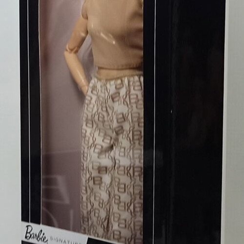 Barbie Basics Model 07 new 12'' European doll MISB