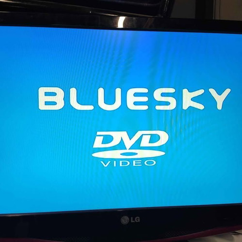 Bluesky DVD player used with 50 movies