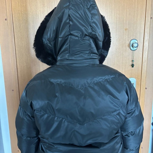 Black puffer jacket XL new from Temu