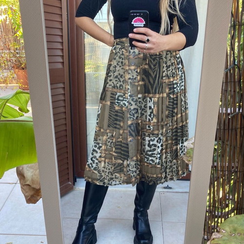 Animal print skirt like new, size L, beige and brown
