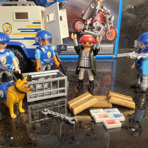 Playmobil 9371 City Action Money Transport Vehicle like new