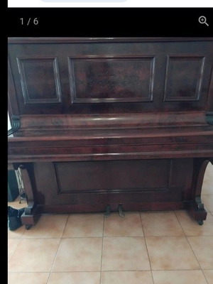 Zimmermann Leipzig piano used in very good condition