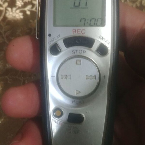 Olympus digital voice recorder like new, journalistic use