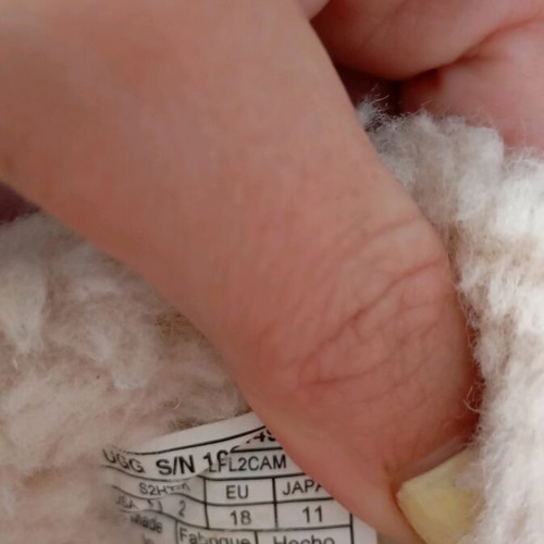 Ugg baby shoes like new