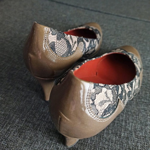 Premiere women's leather shoes like new, size 39, brown olive