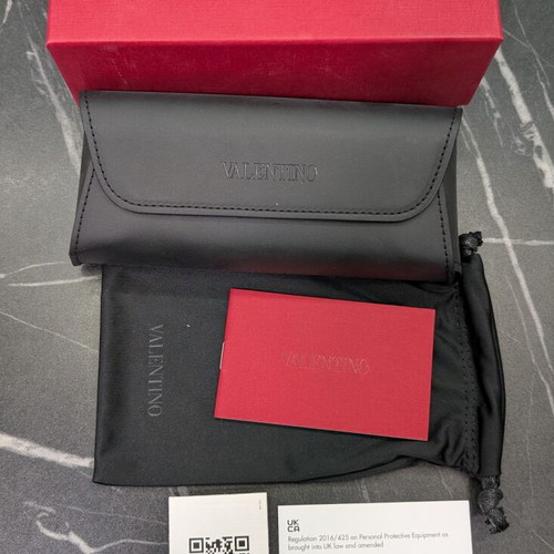 Valentino sunglasses case new red with card and box