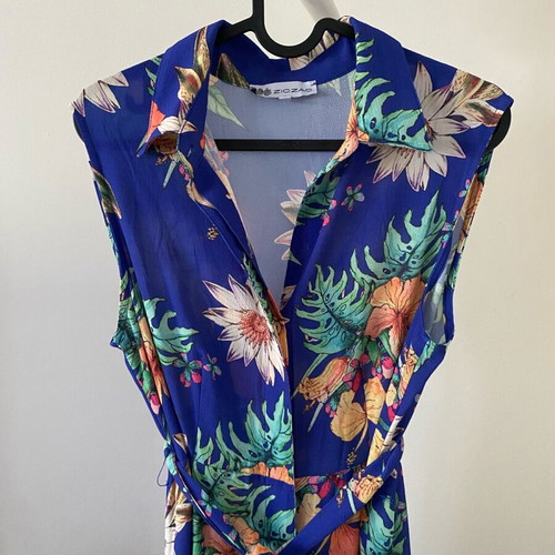 Zic Zac dress long sleeveless with buttons and belt used, blue floral, small