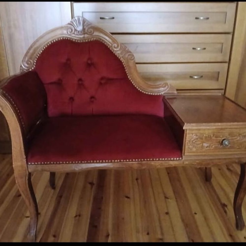Small telephone table like new
