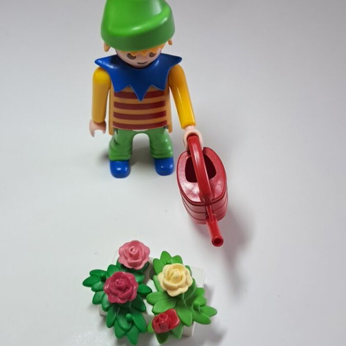 Playmobil garden gnome