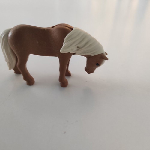 Playmobil horses new, pack of 2