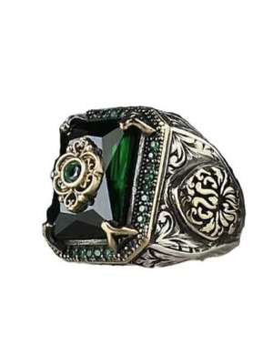 Men's massive ring new with green stone in oriental style