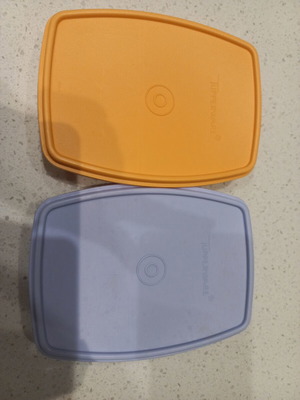 Tupperware containers like new, set of 2, orange and purple