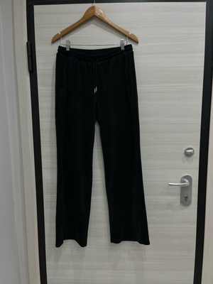Adidas women's velour tracksuit medium large like new, black