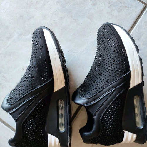 Black women's sneakers with rhinestone effect like new