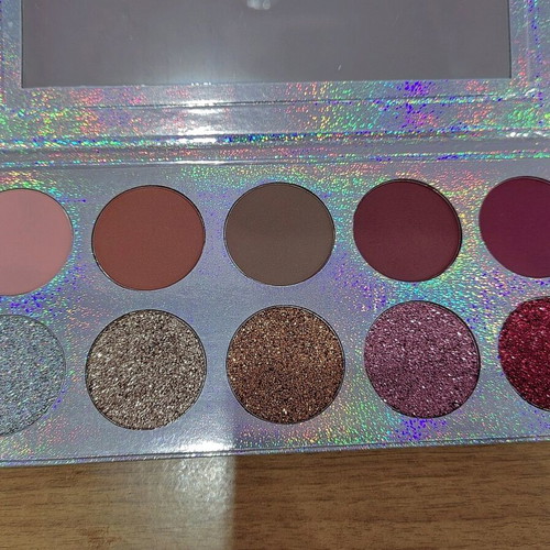 Eyeshadow palette new, unused