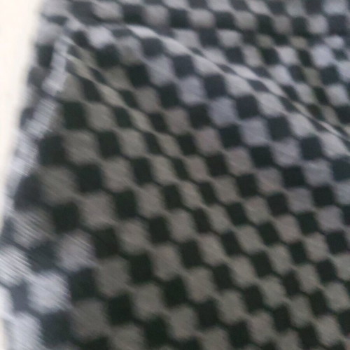 Zara winter skirt-shorts chess 13-14 years like new