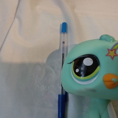 Littlest Pet Shop Jumbo Deco Pet Penguin figure used