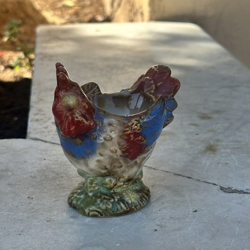 Vintage ceramic decorative hen used, colorful, collectible 9x10.2 cm