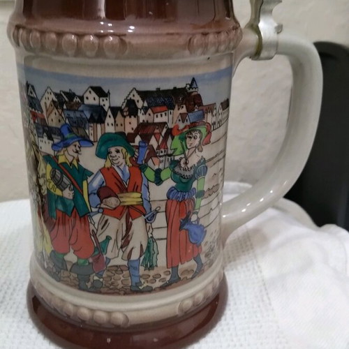 Collectible beer stein 1/5 liter German ceramic like new