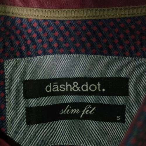Dash&Dot slim fit shirt like new, blue/burgundy pattern, size S