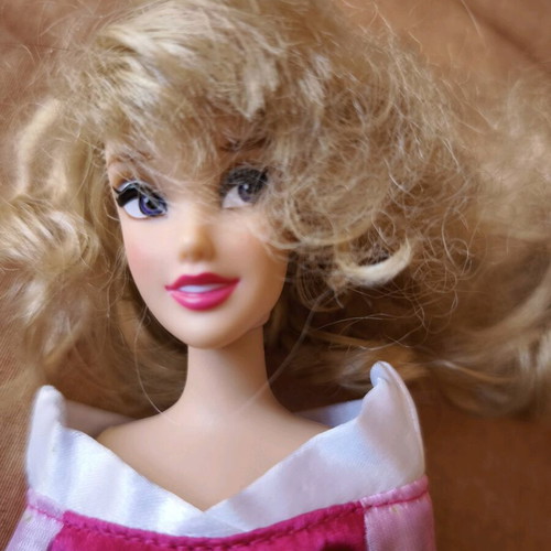 Disney Aurora Princess Sleeping Beauty Doll used