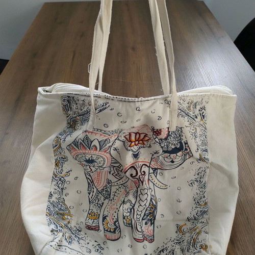 Stradivarius canvas shoulder bag boho style like new, white