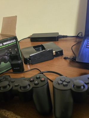 Old Game Emulator HDMI Adapter with 2.4G Wireless Controller Gamepad